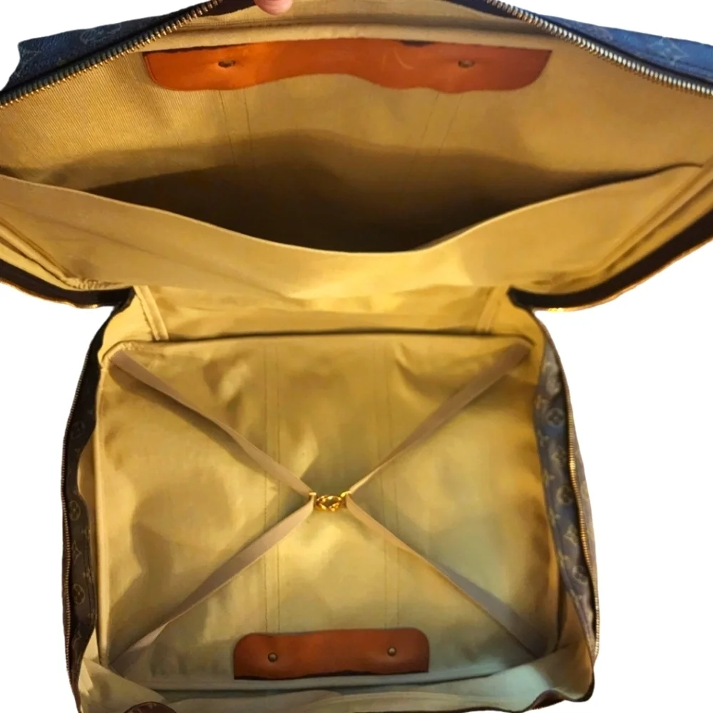 Louis Vuitton Sirius 45 Vintage Large Luggage Piece with Luggage tag, lock & key